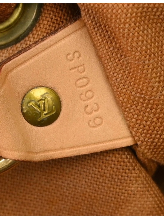 Authentic Louis Vuitton montsouris GM monogram discontinued backpack